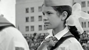 1978 год. Тюмень. День пионерии на Центральном стадионе.