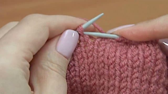 СУПЕР УЗОР и ДВЕ СПИЦЫ, носки готовы.