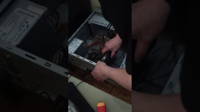 Rx 580 не работают вентиляторы