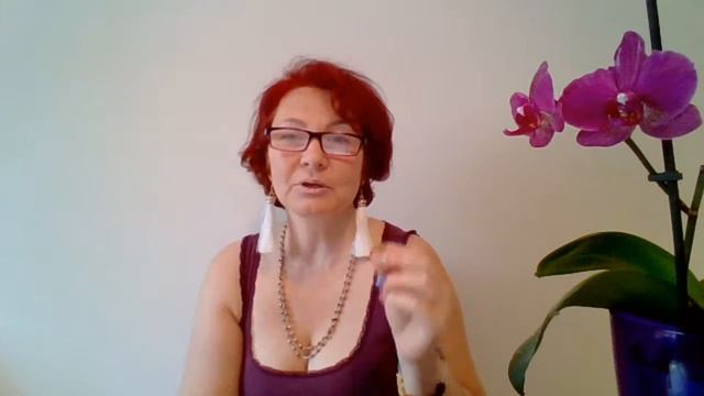 Обращает внимание на всех окружающих женщин на первом свидании Что делать смотреть онлайн