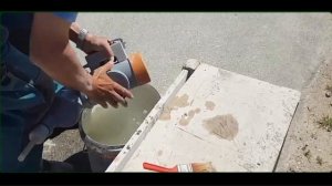 Приспособа для затирки швов кладки из натурального камня