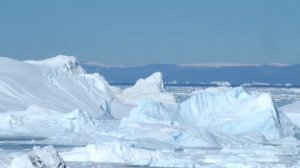 Гигантская трещина в Антарктиде на леднике Ларсена