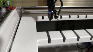 Обзор лазерного станка СО2 6040 80 ВТ Ruida, лазерная трубка  EFR  lasea 80 вт