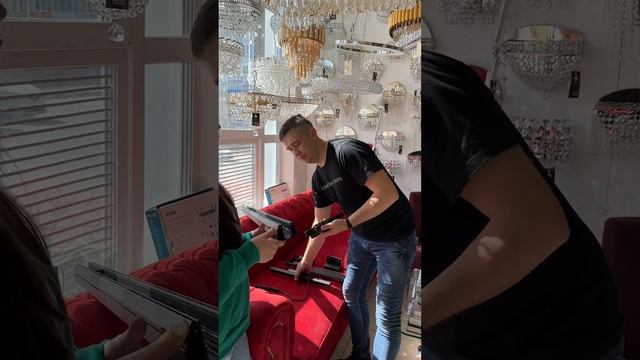 Низковольтная магнитная трековая система для ПВХ и тканевых потолков. смотреть онлайн