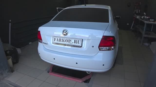 Установка заднего парктроника Aviline на Volkswagen Polo седан (2013 г.в.)