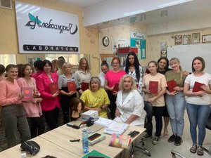 Экзамены в учебном центре Александрия Братск курс - парикмахер стилист