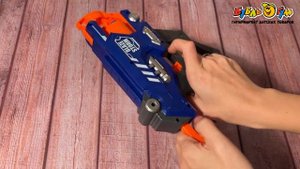 Игрушечный бластер ручной с мягкими пулями