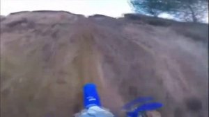 Кроссовый мотоцикл yamaha yz 250 (GoPro Hero 4)
