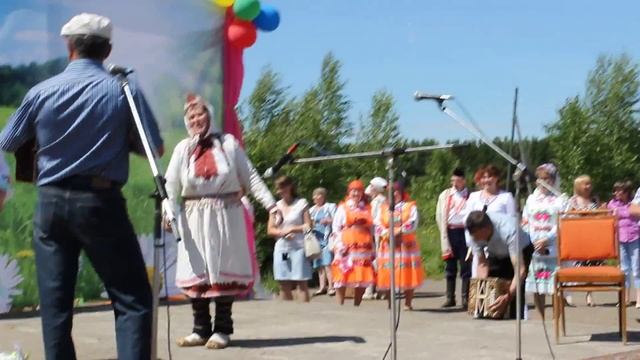 "Пеледыш пайрем" Киров область Мари-Ошаево (Вӱлеҥер) 15.06.13. - 1 смотреть онлайн