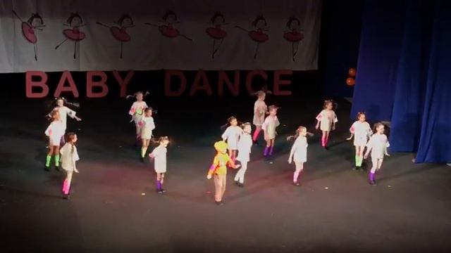 Танец домовёнок смотреть онлайн