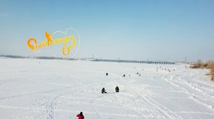Рыбалка в близи ГЭС зимой в глухозимье. Съемка с воздуха на Dji mini 2