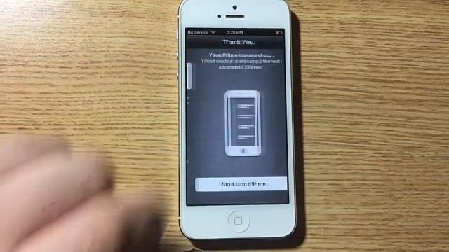 iPhone 5 running iOS 6.1.3 (2018) смотреть онлайн
