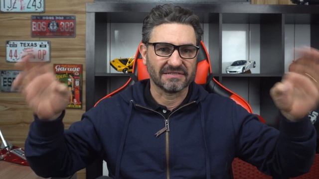 Nissan TIIDA vale a pena ter um? Qual é o custo de manutenção? смотреть онлайн