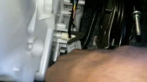 Nissan X-Trail T32 Cabin / Pollen Filter Location (RHD)