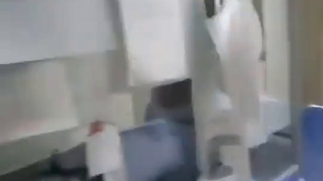 Офис замело снегом, хорошее начало дня рабочего дня! смотреть онлайн