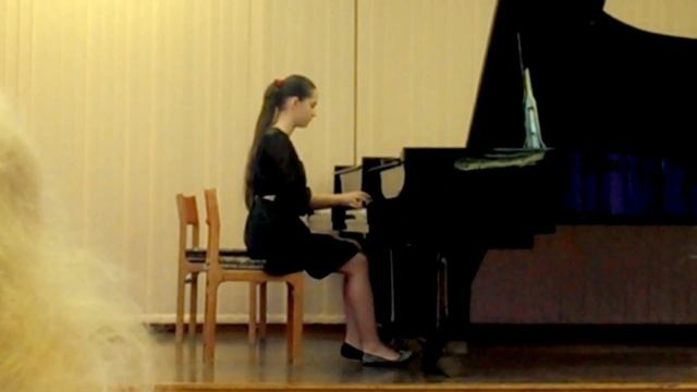 Отзвуки театра (Шуман) В исполнении Алины Евтуховой смотреть онлайн