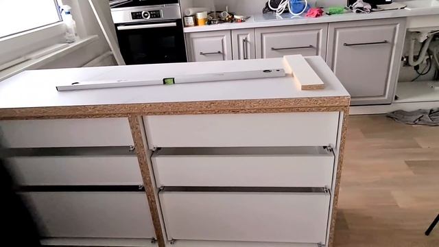 Опять перемены?/ Всё собираем кухню/ Купили люстру в кухню/ Начала ремонт в детской смотреть онлайн