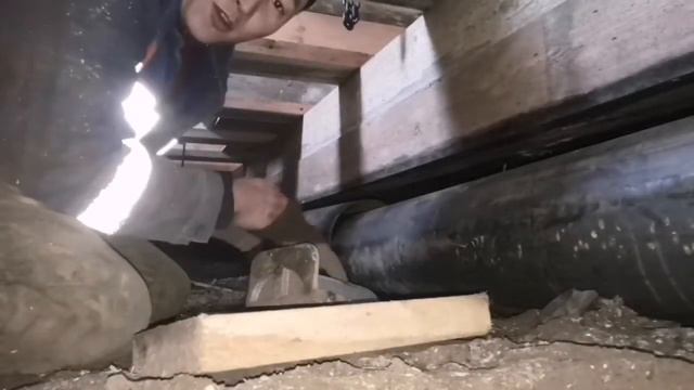 РЕМОНТ фундамента из железных труб смотреть онлайн