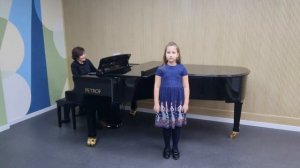 Русская народная песня в обр. Н. Римского-Корсакова " Ходила младёшенька". поет Янченко Полина