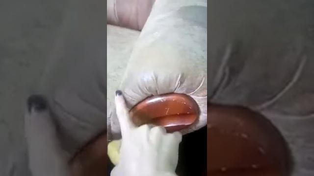 Как почистить диван от фломастера смотреть онлайн