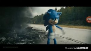 Соник танцует под музон маршмелоу fly