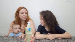 Review uso em bebê cleansing oil Lipikar AP+(óleo de limpeza hidratante e anticoceira)La Roche-posa