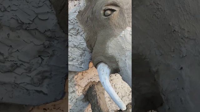 Забор из бетона, Слон... смотреть онлайн