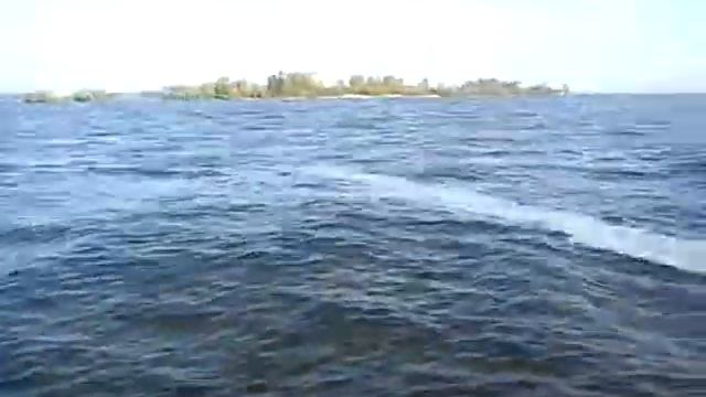 Первый поход на мини яхте в Кременчугское водохранилище. Г.Черкассы. смотреть онлайн