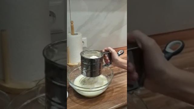 учимся готовить блины! смотреть онлайн