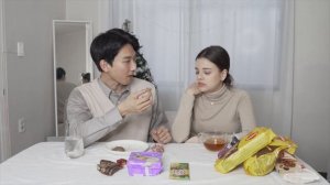 Муж Кореец Пробует Русские Сладости. Джун VS Шоколад KOREA VLOG