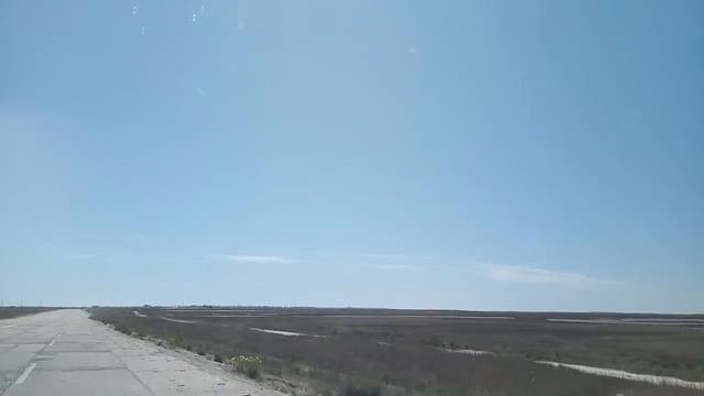 Въезд на Арабатскую стрелку  открыт и свободен - лучше один раз увидеть