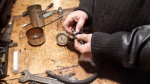 Шланг измерения давления масла!