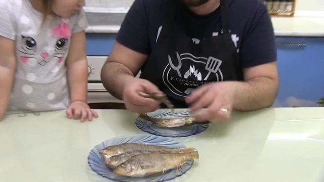 ОКУНЬ ЗАПЕЧЕННЫЙ в СОЛИ / РЫБА в ЧЕШУЕ смотреть онлайн