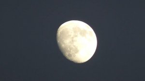 Panasonic HDC-SD60 Moon Zoom Test