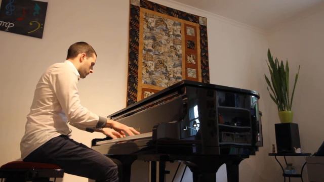 Schubert: Impromptu Op. 142 No. 3 (D. 935/3) in B-flat: Theme (Andante) with Variations смотреть онлайн