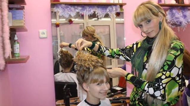 Школа парикмахерского искусства Pandora.wmv смотреть онлайн