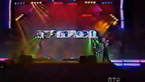 НЕОНОВЫЙ МАЛЬЧИК - Мама