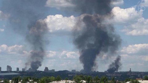 В Донбассе ВСУ вновь ведут огонь по мирным жителям