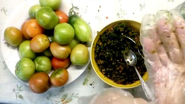 Пикантные, аппетитные, пальчики оближешь - квашенные зеленые помидоры с начинкой ! смотреть онлайн