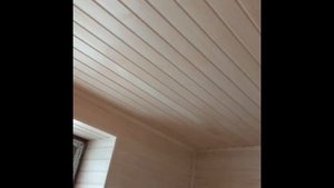 Монтаж липовой вагонки.