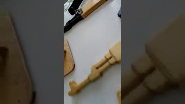 Əр түрлі табиғи жəне табиғи емес материалдардан жасалған бұйымдар. смотреть онлайн