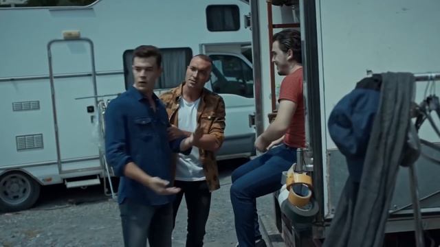 Keşanlı ve Çaylak Film Setinde! | Söz смотреть онлайн