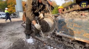 Замена редуктора в сборе на экскаваторе Hyundai R380LC-9SH