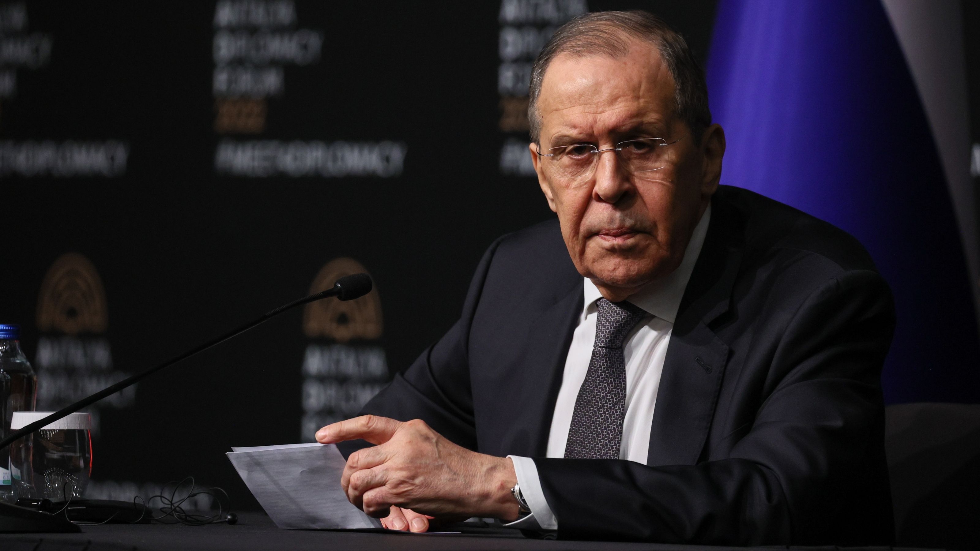 ?Пресс-конференция С.Лаврова по итогам переговоров с главой МИД Турции и мининдел Украины