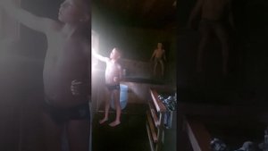 Паримся в баньке???