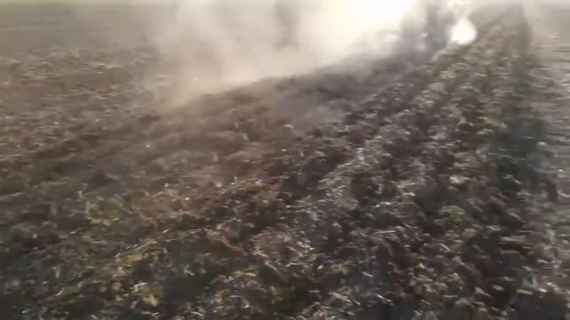 Работа плуга ПБС 5м с чизельными стойками