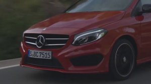 Mercedes-Benz B 250 4MATIC Jupiter Red Driving in Mallorca | AutoMotoTV