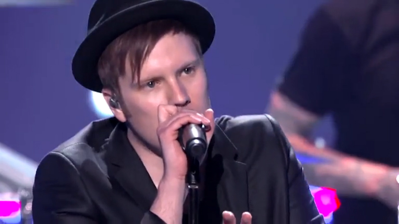 Centuries live. Out boy - centuries,. Centuries live. Fall out boy обложка. Supertramp crime of the century фото альбома.