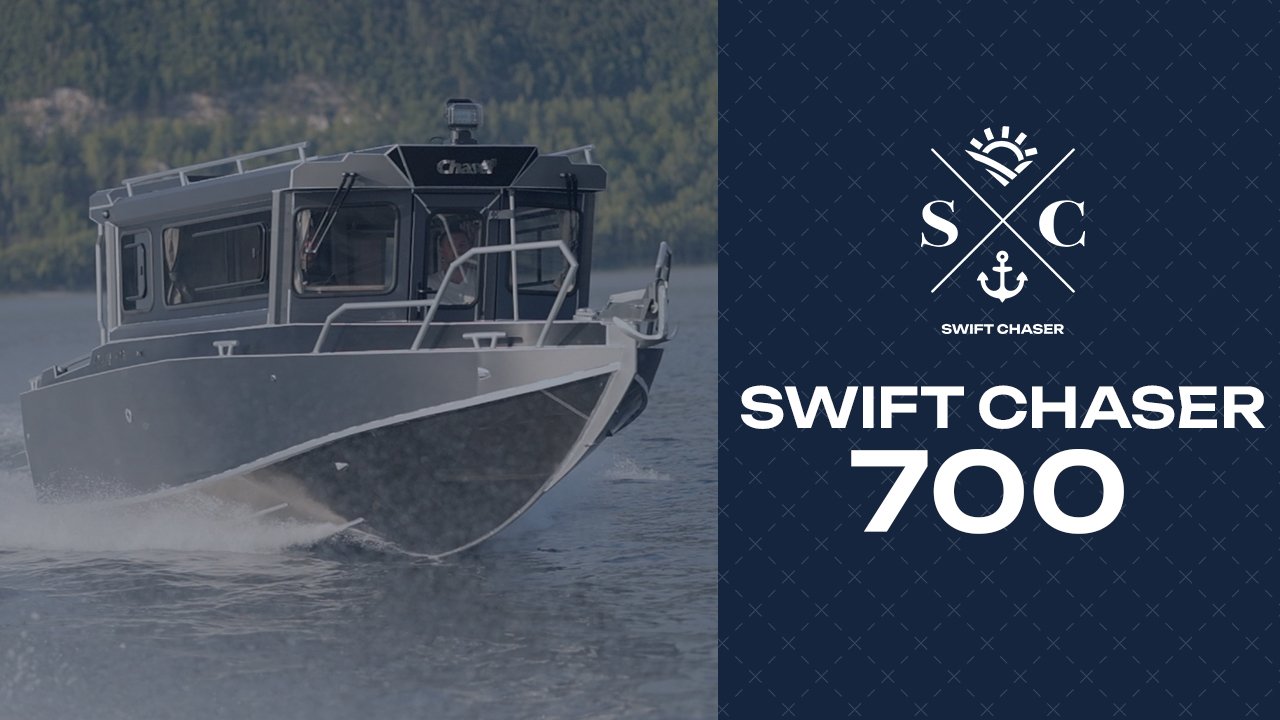 Chase swift. Лодка Swift Chaser 630. Катер Swift Chaser 777. Свифт Чайзер катера. Swift Chaser 800 Cabin Expedition.