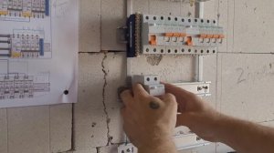 Трёхфазный щит для частного дома площадью 140 кв. м.